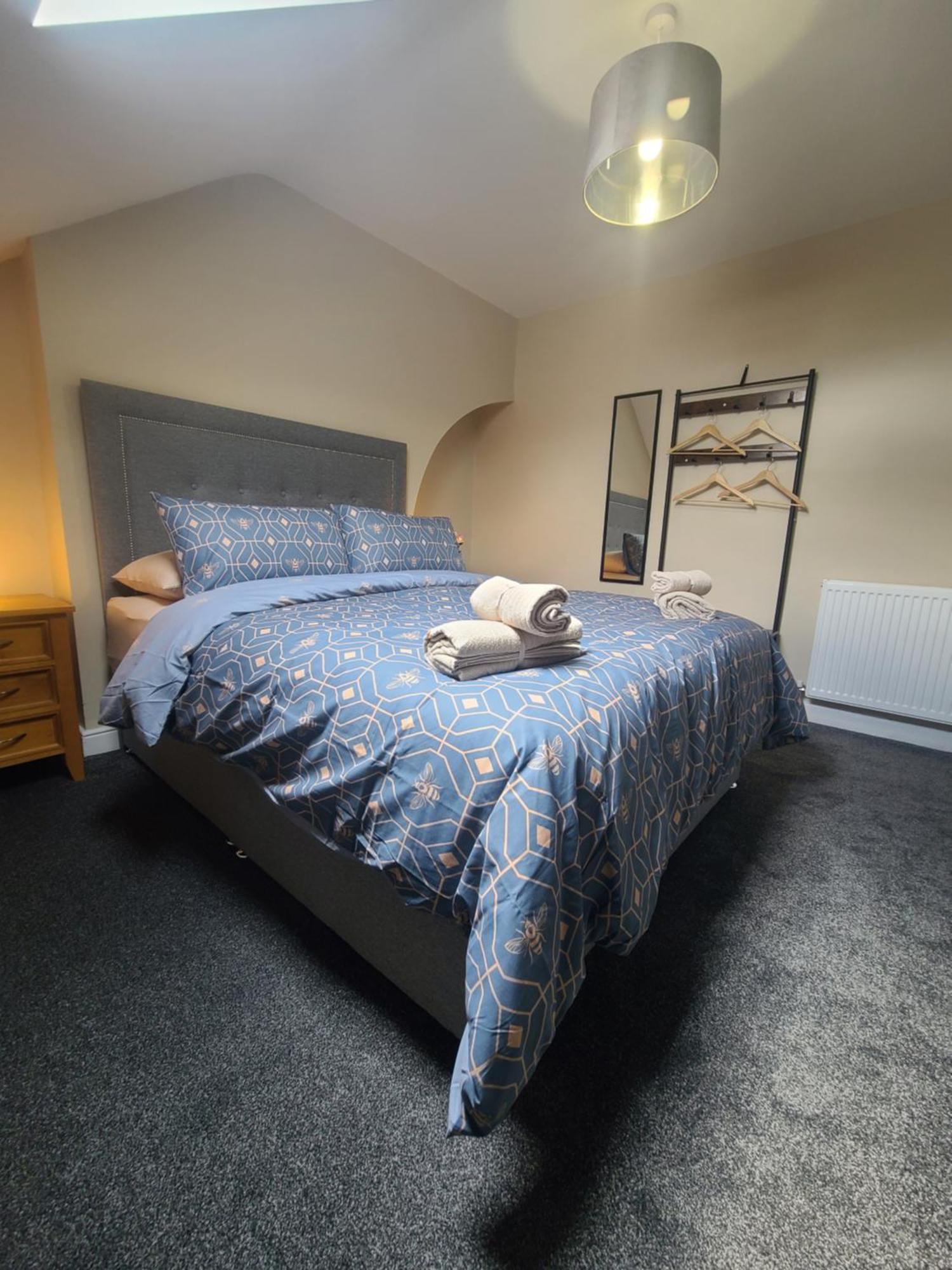 Roskeen Townhouse Belfast Eksteriør bilde